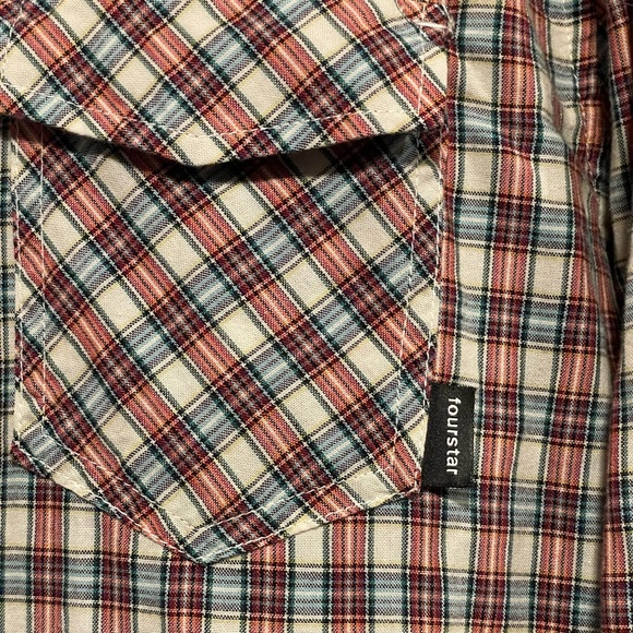 Fourstar Clothing Collective long sleeve plaid button down shirt. EUC. Size XL - Picture 3 of 5